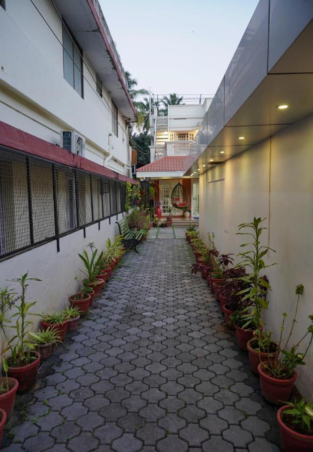 Adams Cottage Kochi מראה חיצוני תמונה